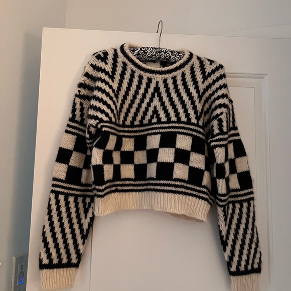 MOTHER Itsy Crop Jumper in Black & Cream Checkerboard Print - Picture 2 of 3